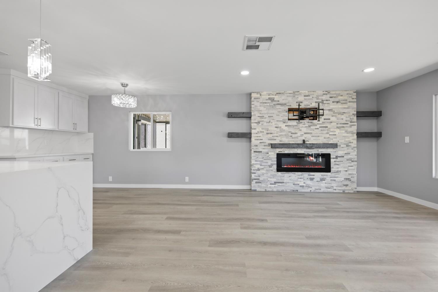 4125 Mchenry Avenue 55