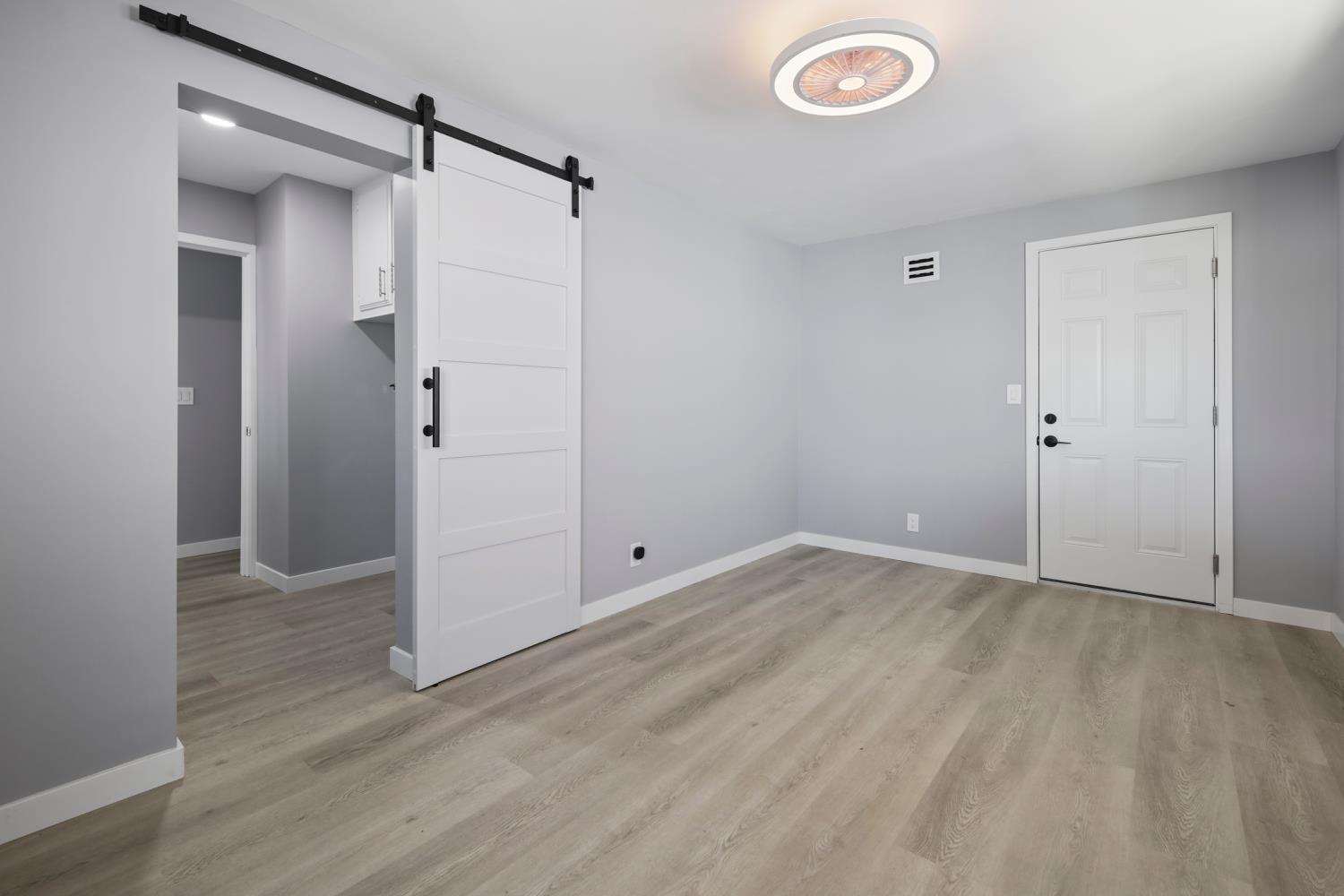 4125 Mchenry Avenue 55