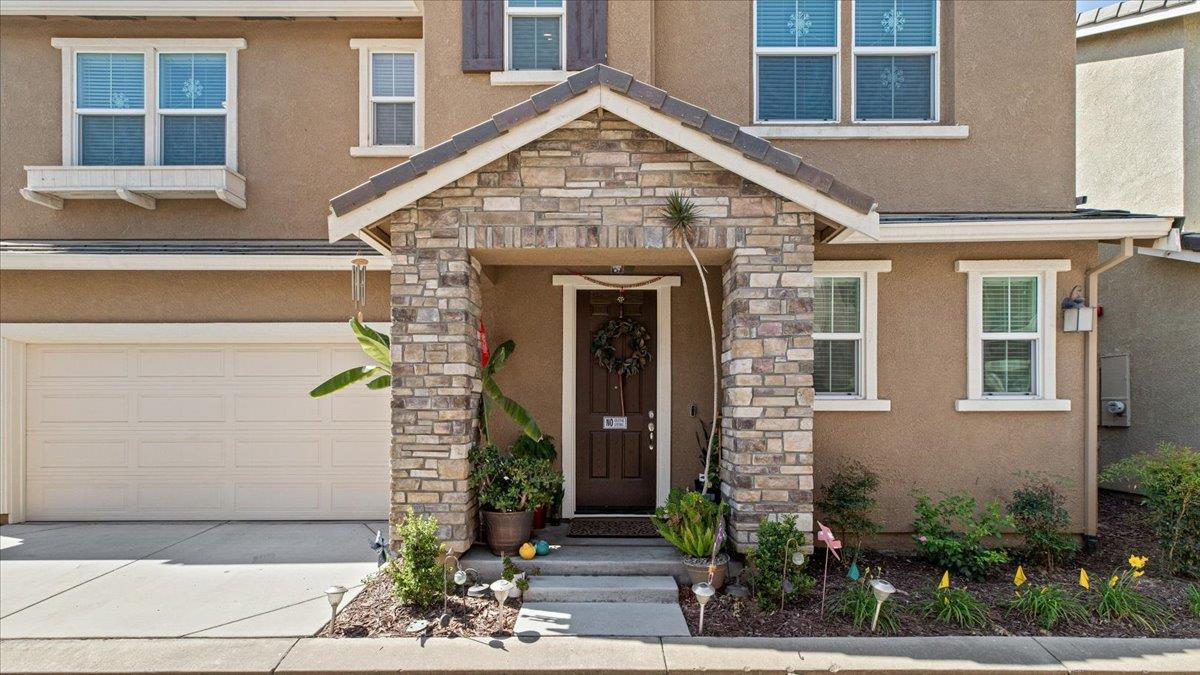 5753 Cornerstone Drive