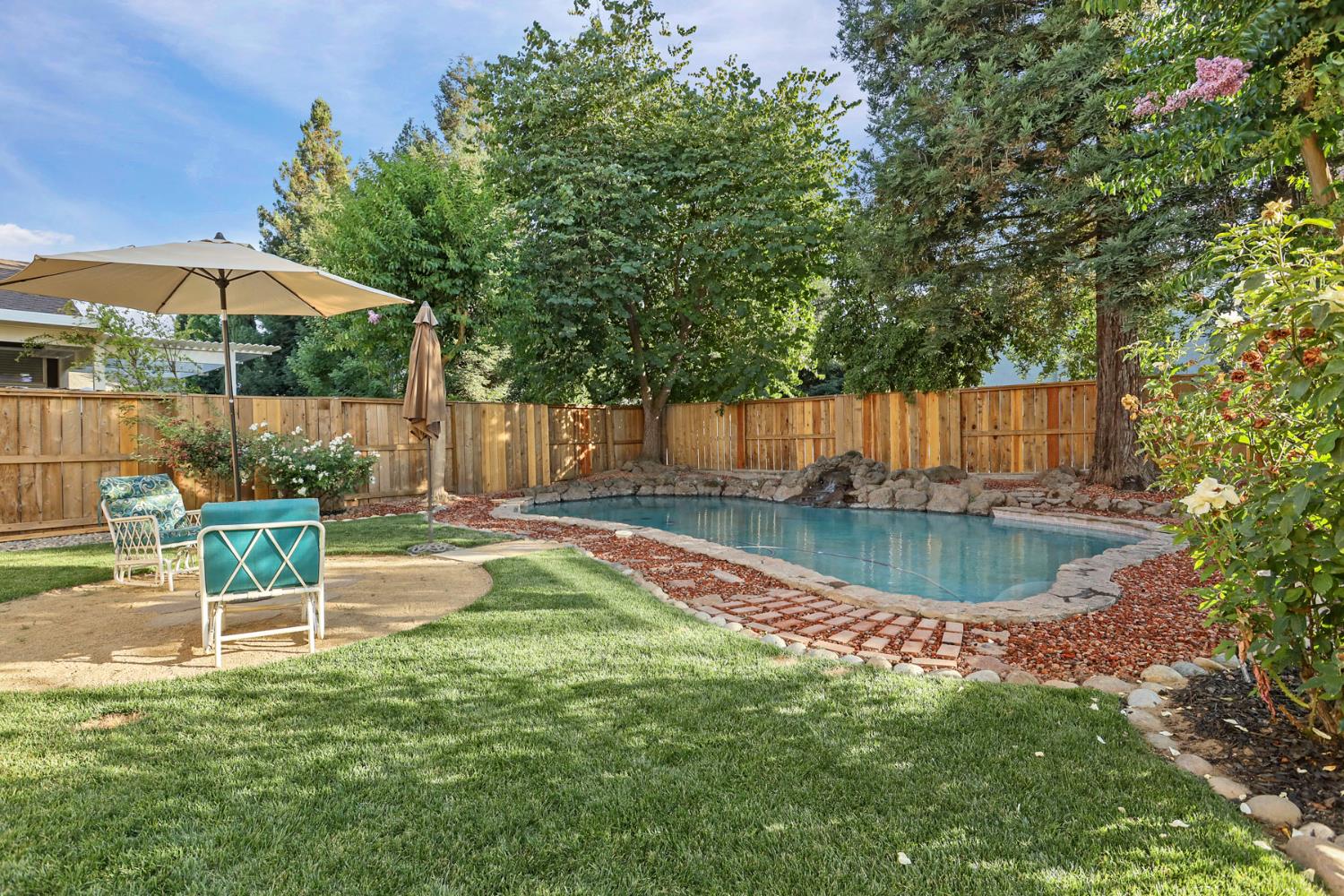 494 Summerton Lane