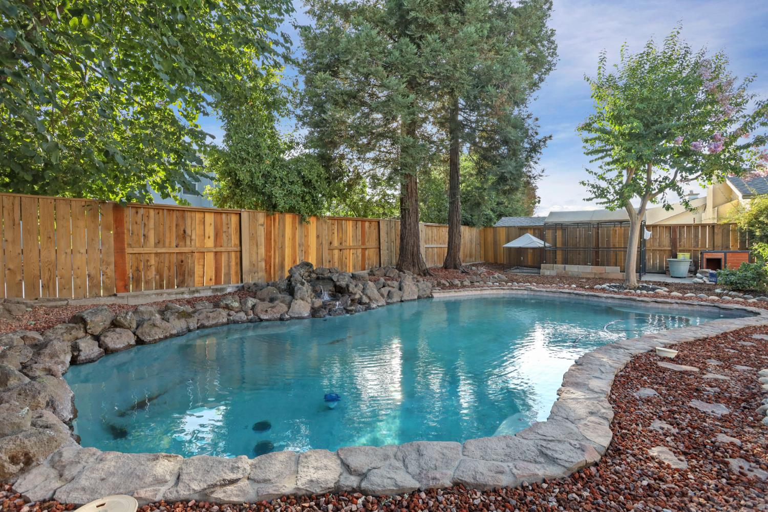 494 Summerton Lane