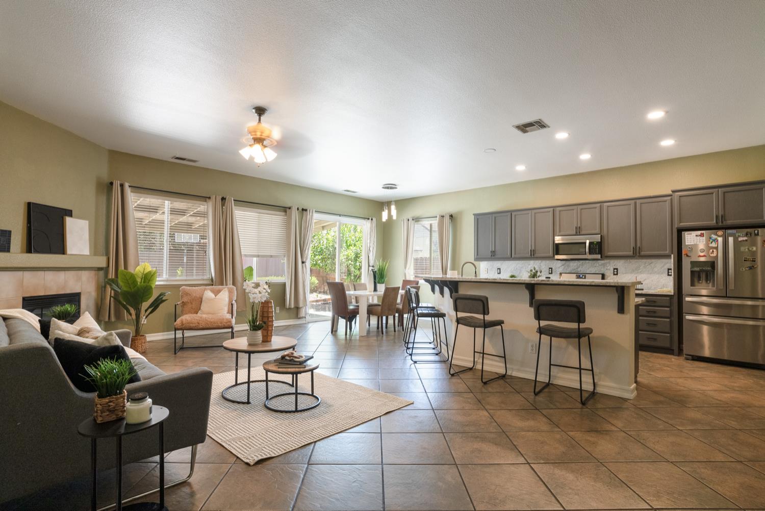 5125 Moorcroft Circle