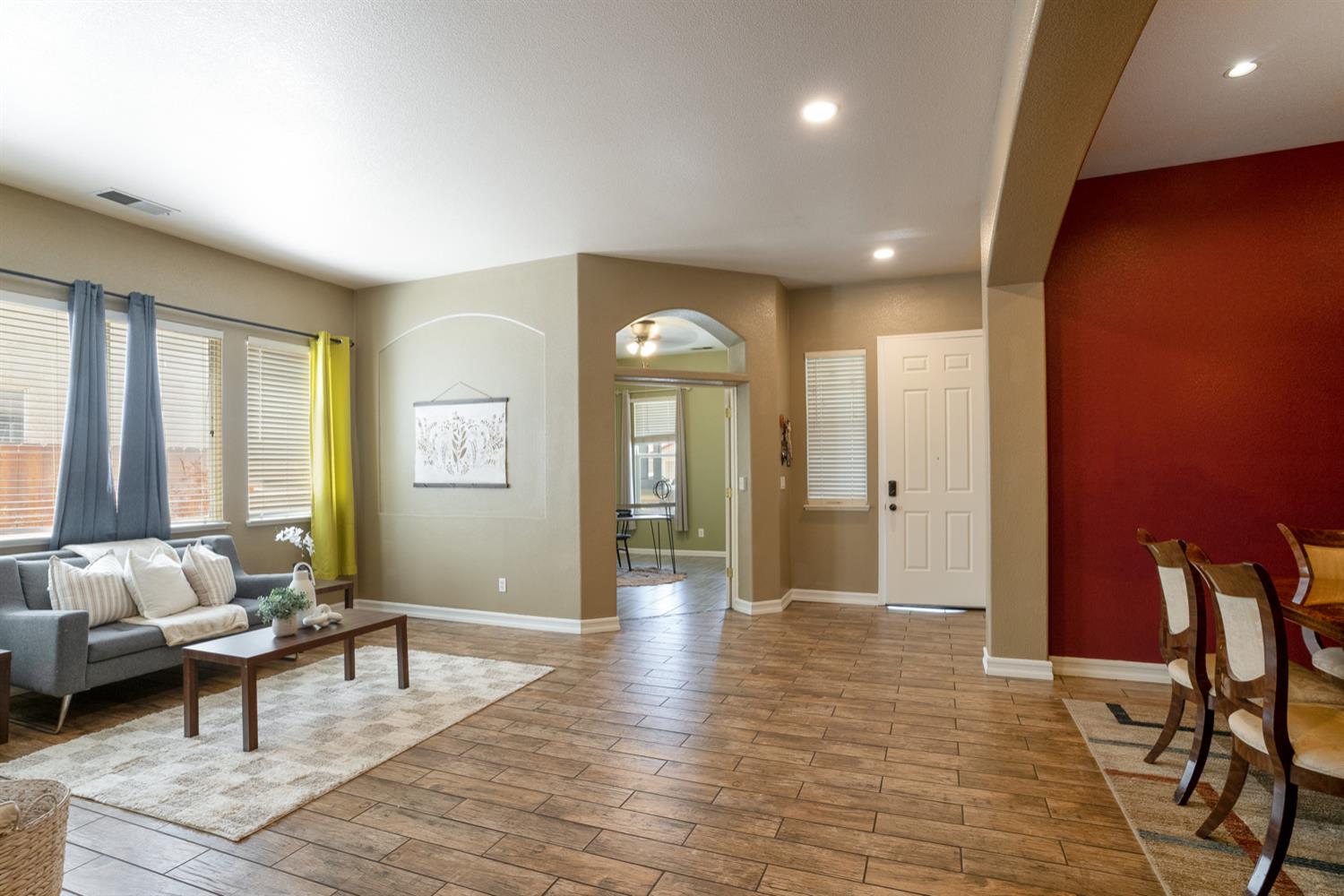 5125 Moorcroft Circle