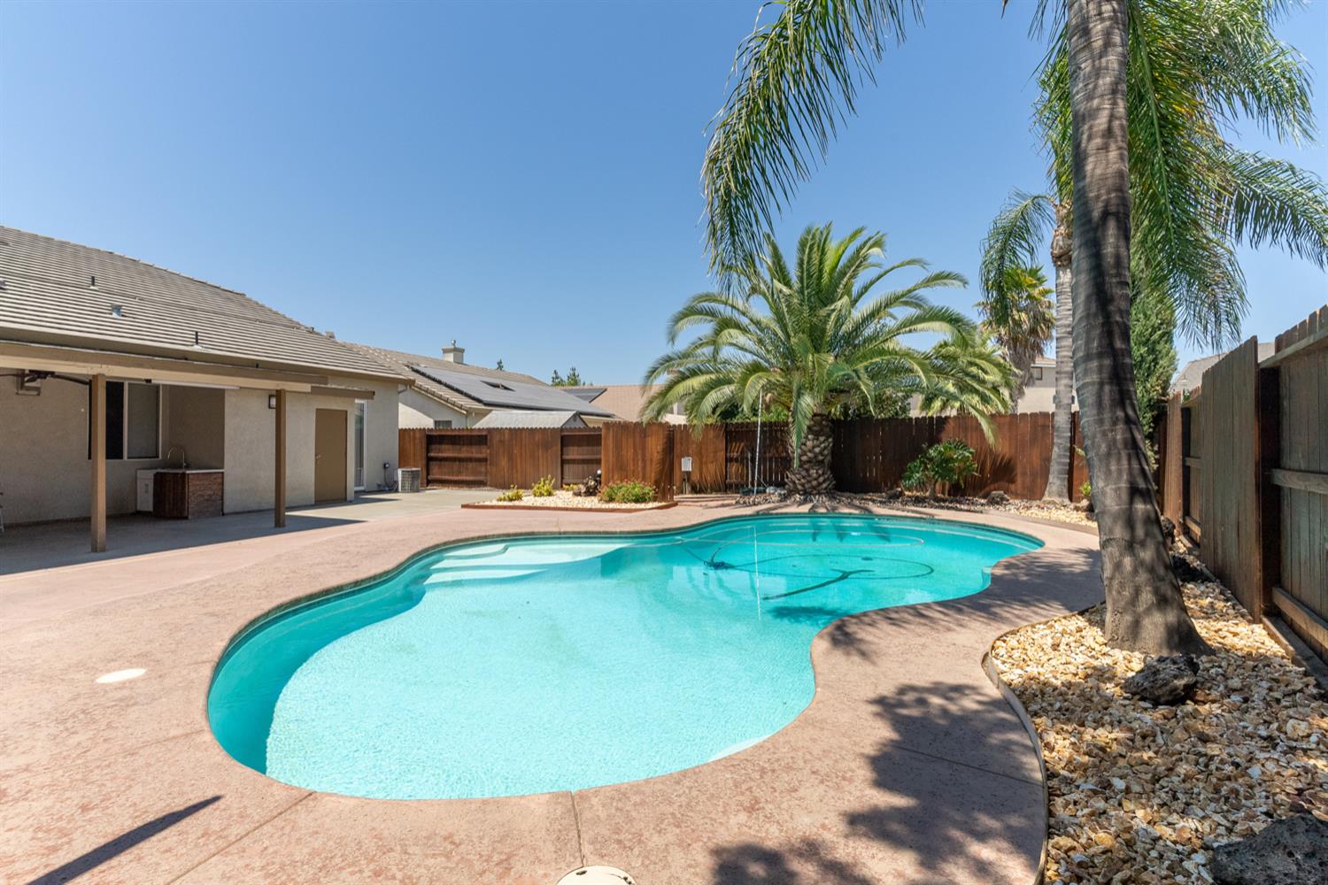 5125 Moorcroft Circle