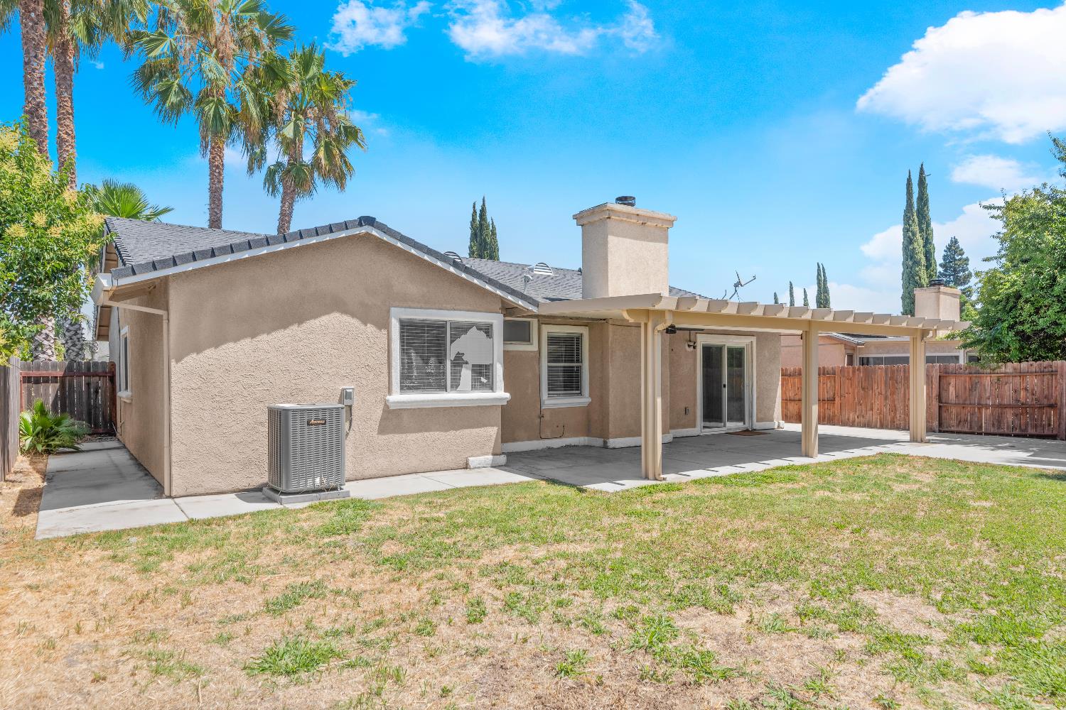 92 Hermes Circle