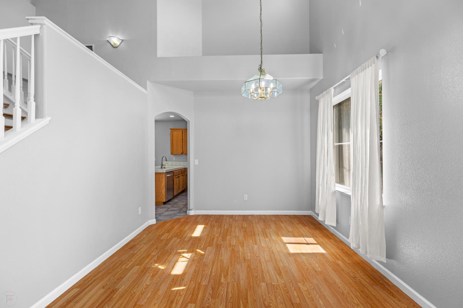 2151 LYDIA BRADLEY Street