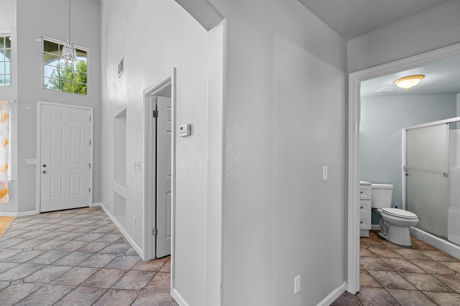 2151 LYDIA BRADLEY Street