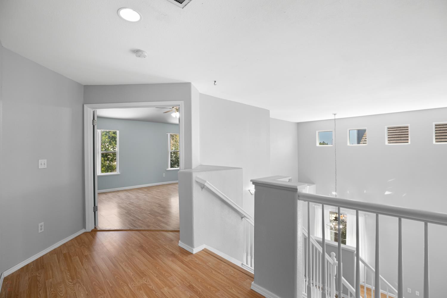 2151 LYDIA BRADLEY Street