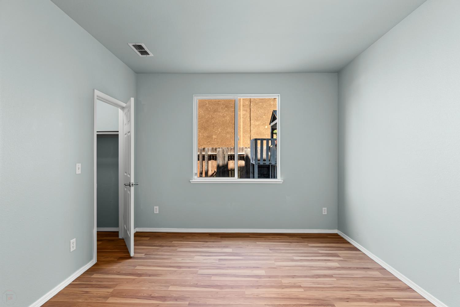 2151 LYDIA BRADLEY Street