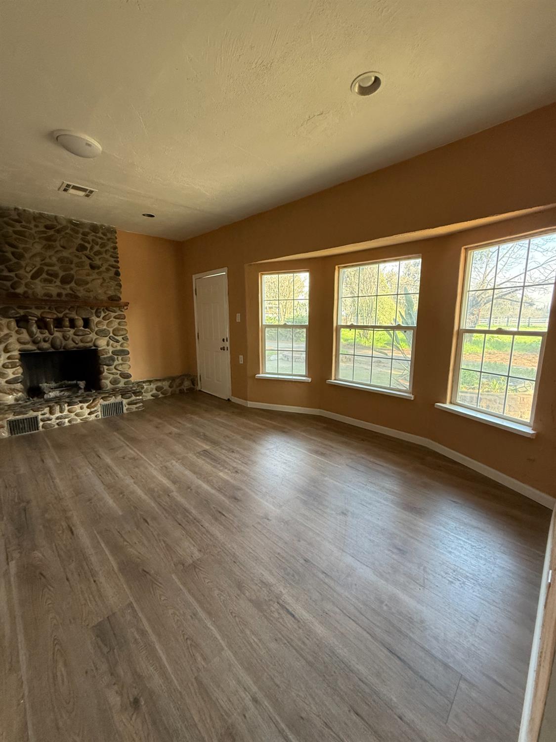 1824 California Avenue