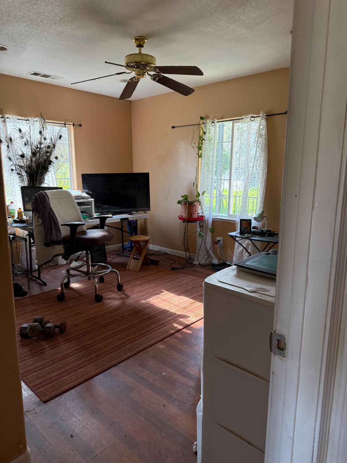 1824 California Avenue