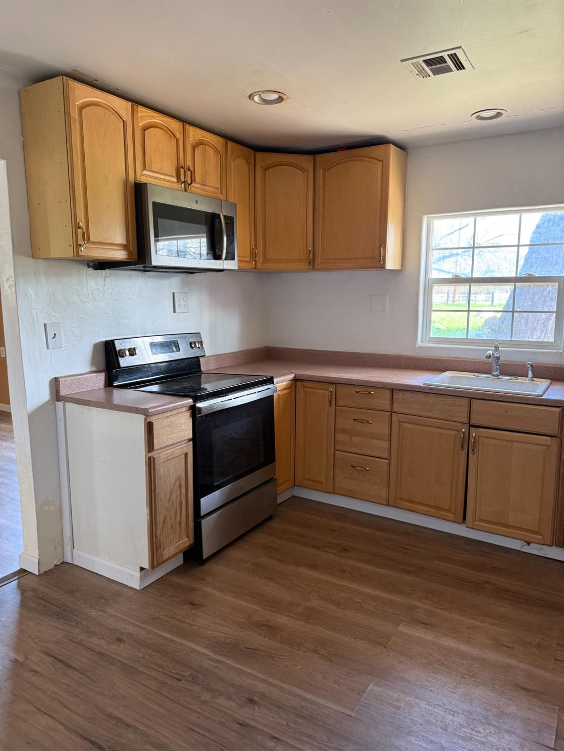 1824 California Avenue