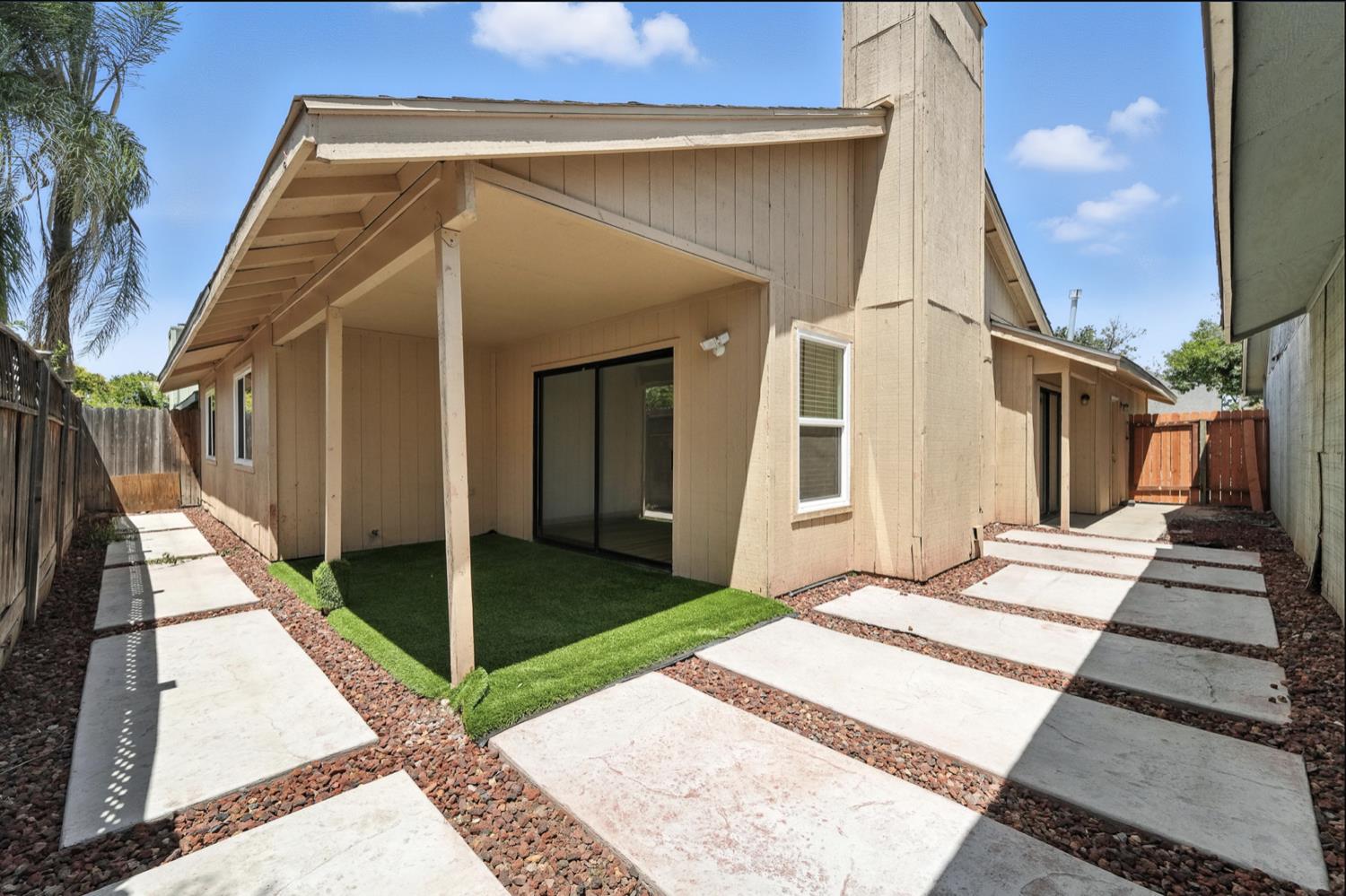 1148 Bleu Chapelle Court