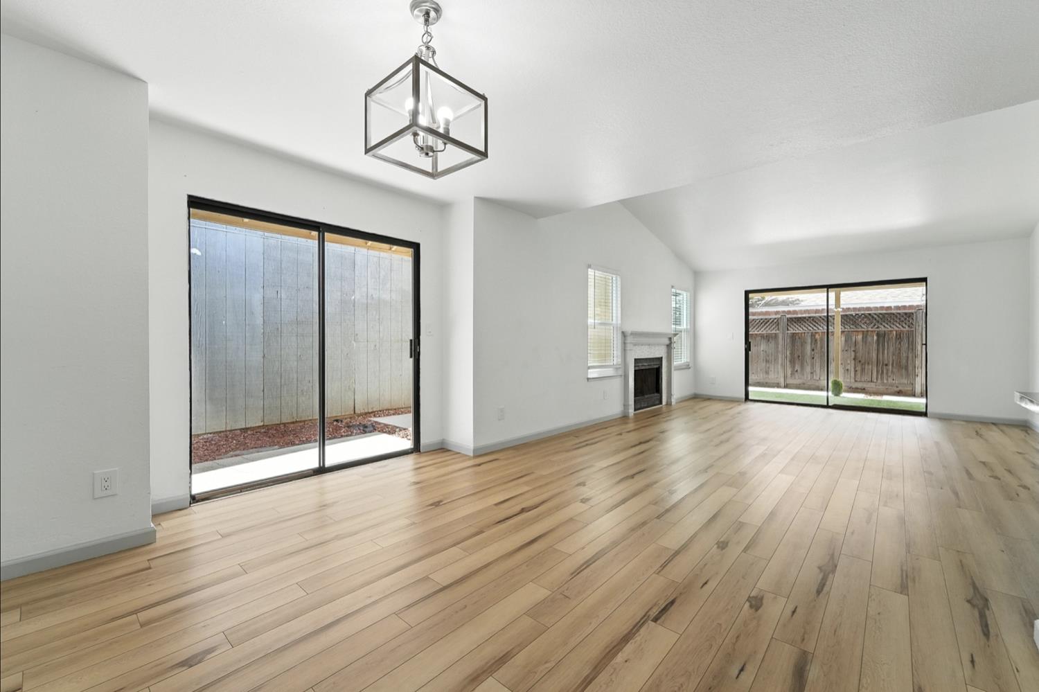 1148 Bleu Chapelle Court