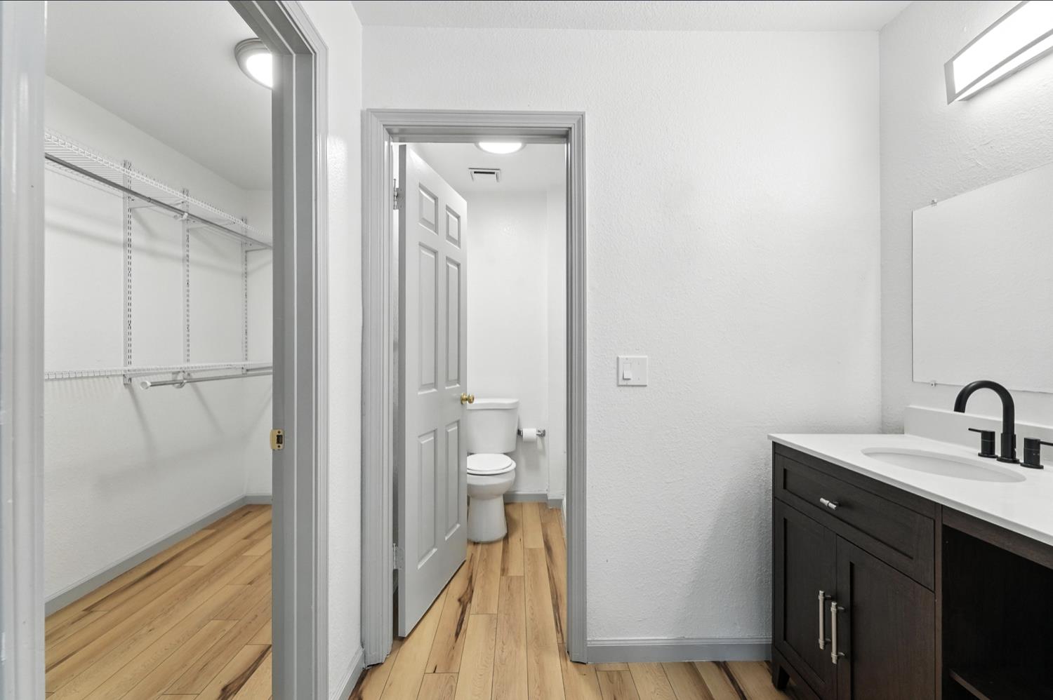 1148 Bleu Chapelle Court