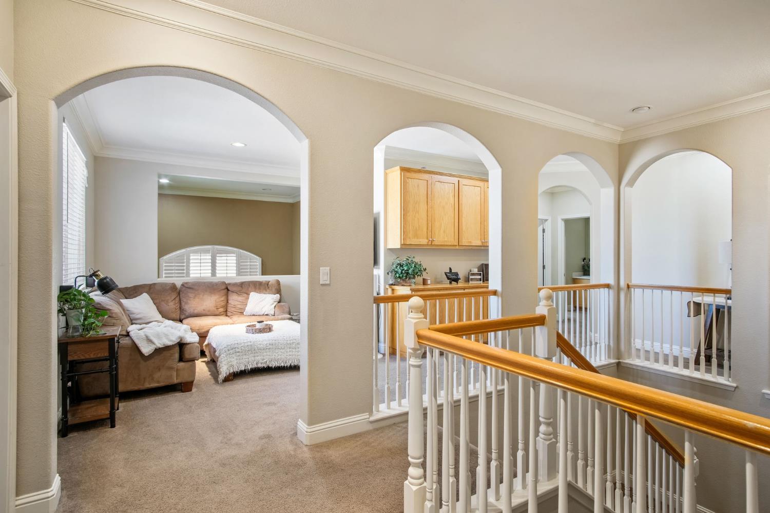 3880 Old Oak Drive