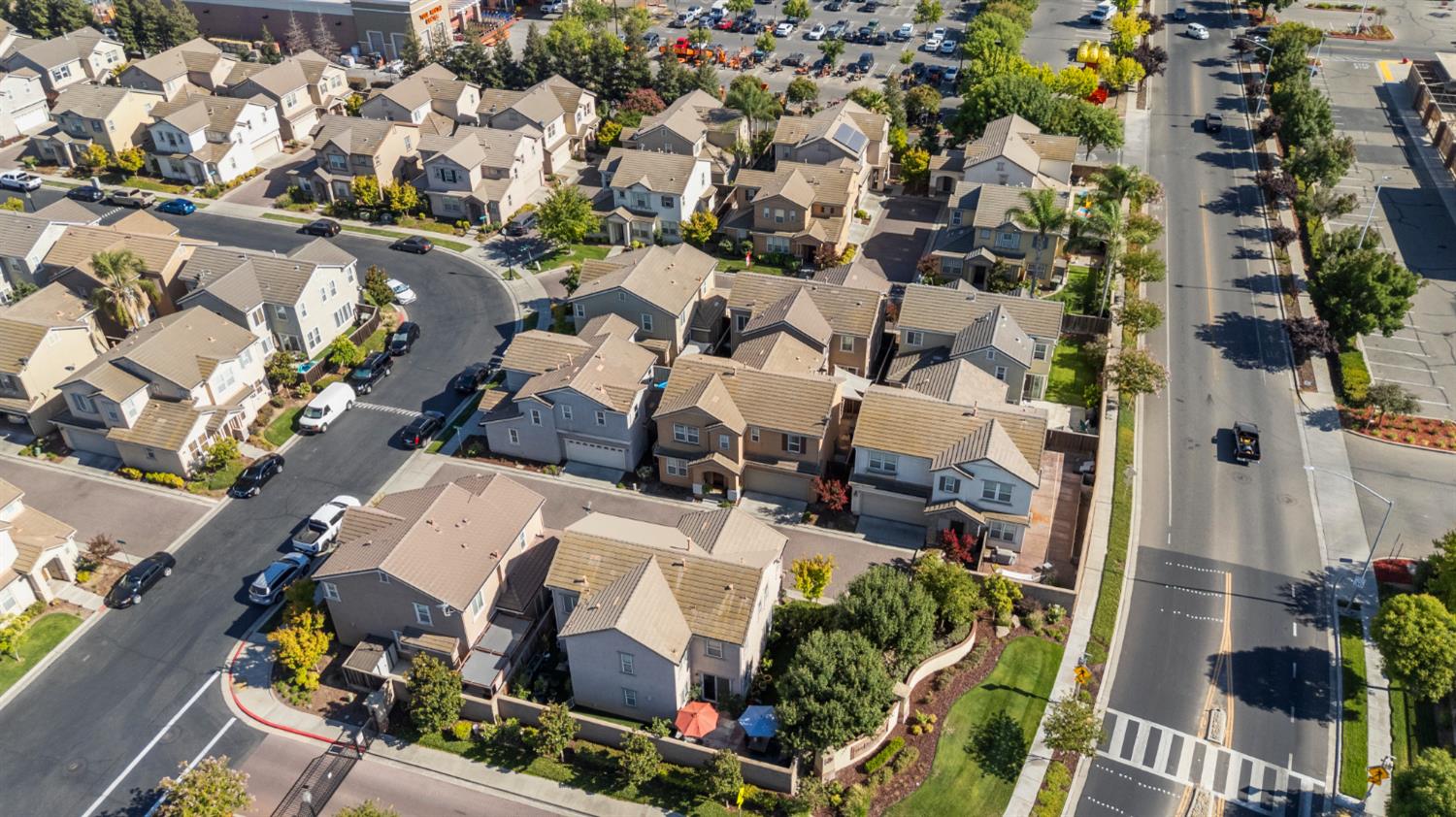 5305 Cottage Cove Drive