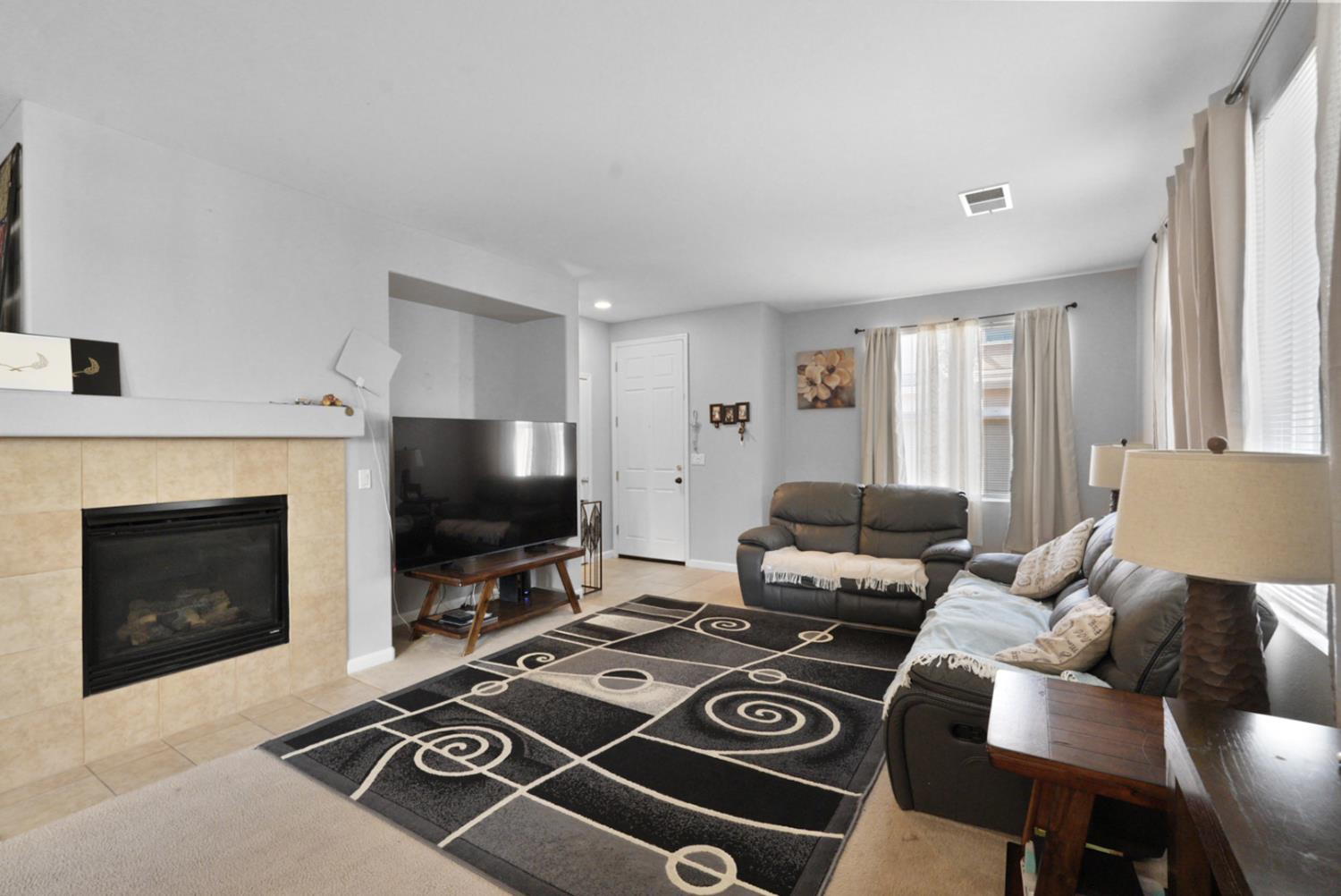 5305 Cottage Cove Drive