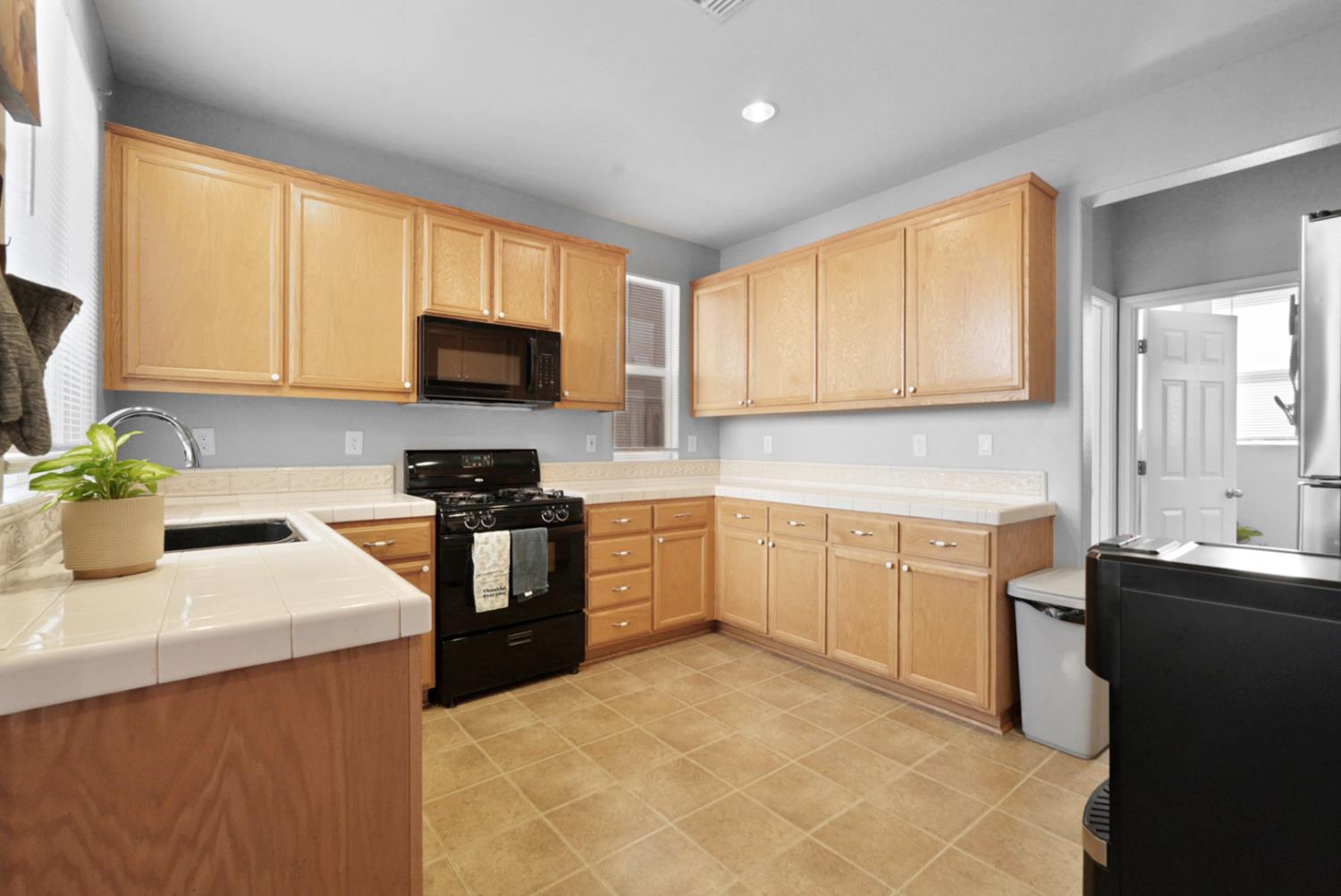 5305 Cottage Cove Drive