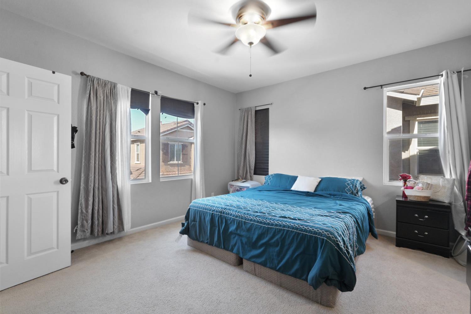 5305 Cottage Cove Drive