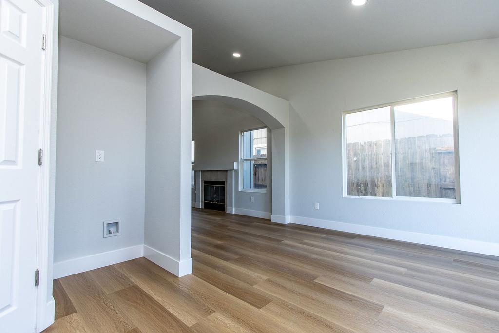 6683 Nicholas Place