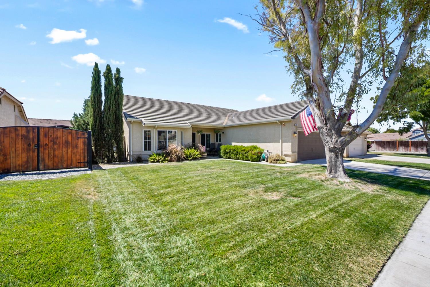 1630 Glacier Bay Lane