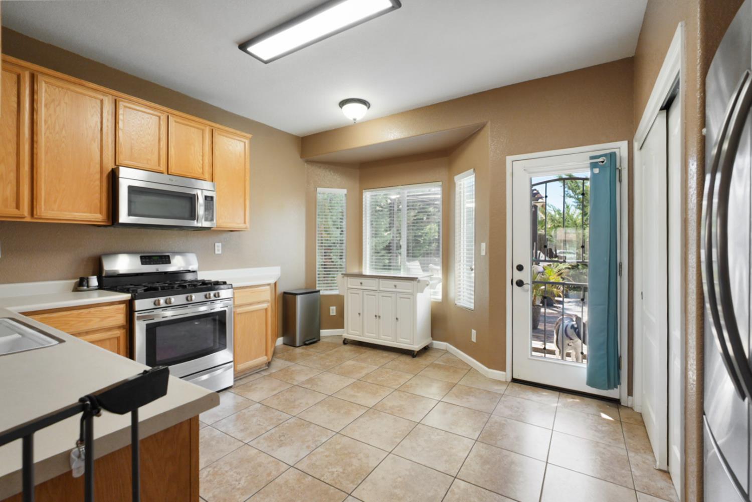 1630 Glacier Bay Lane