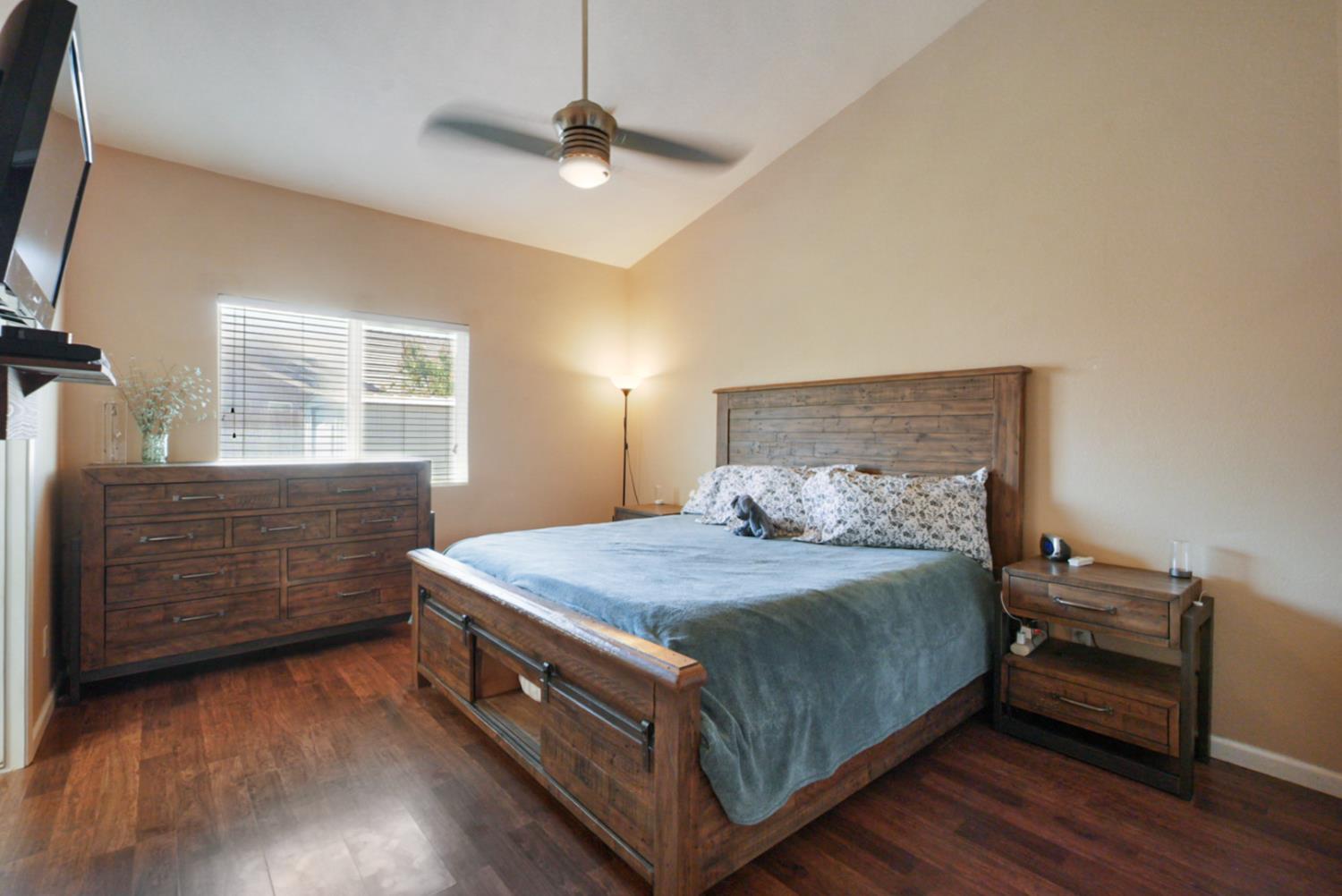 1630 Glacier Bay Lane