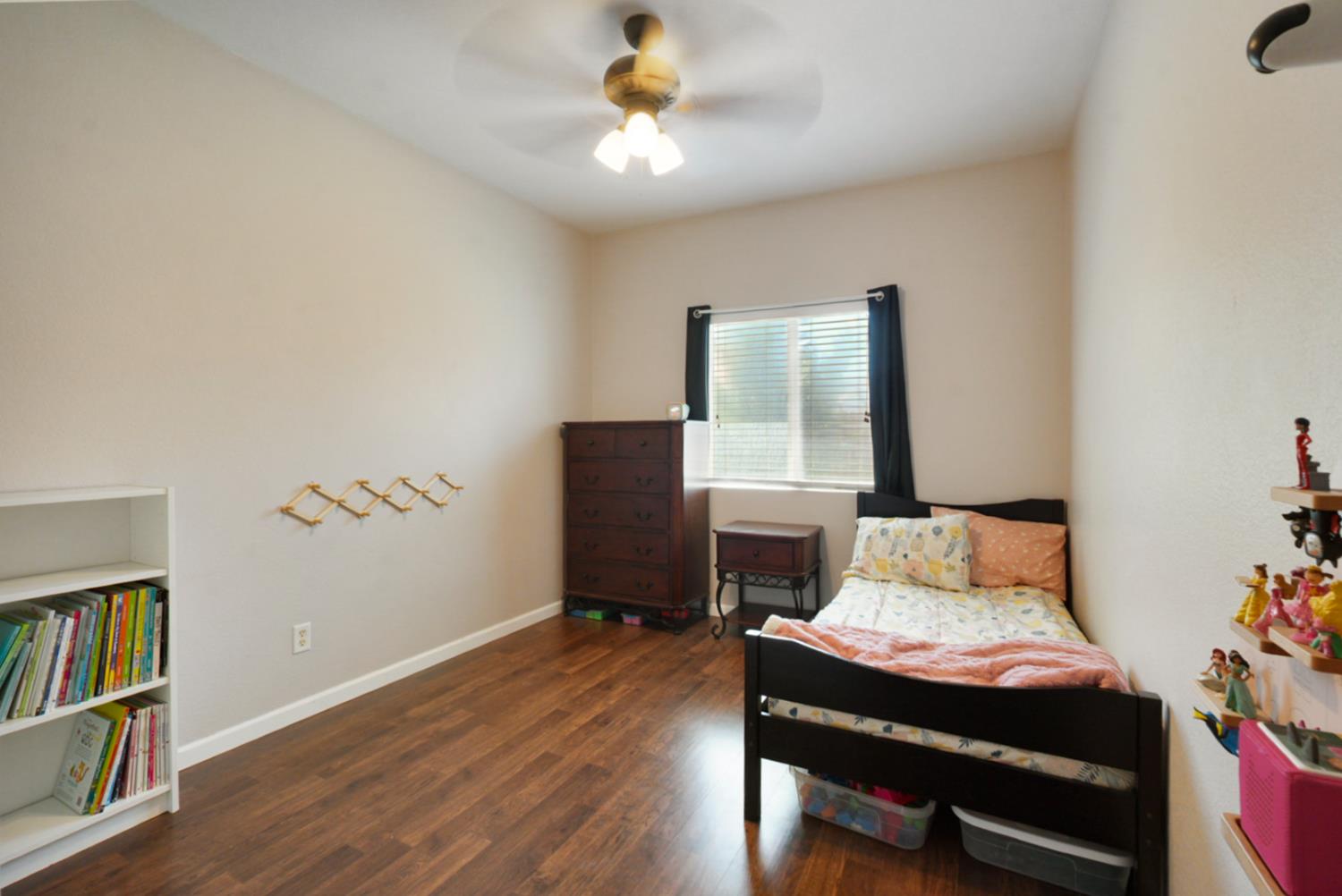 1630 Glacier Bay Lane