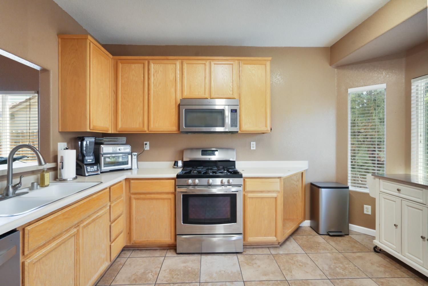 1630 Glacier Bay Lane