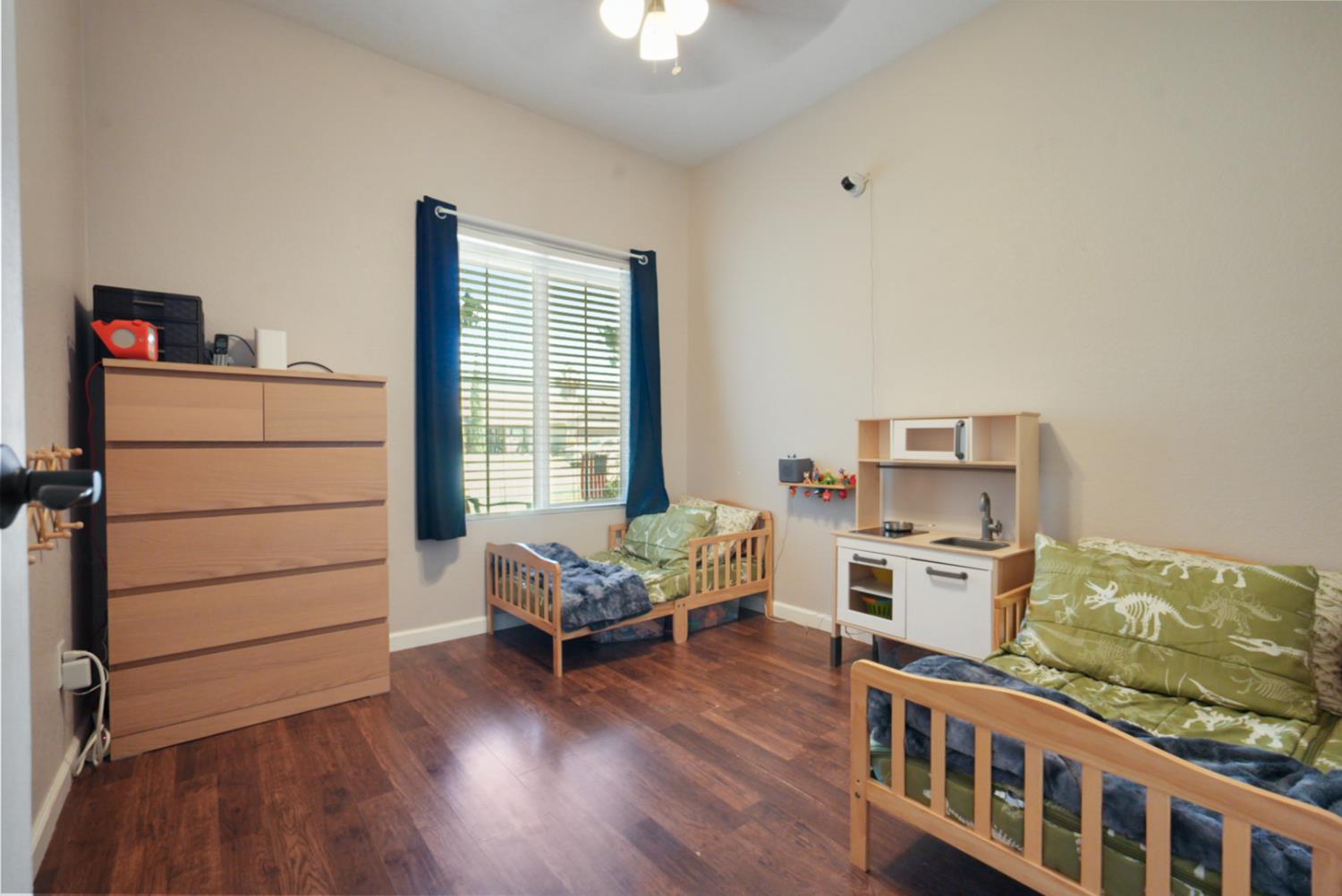 1630 Glacier Bay Lane