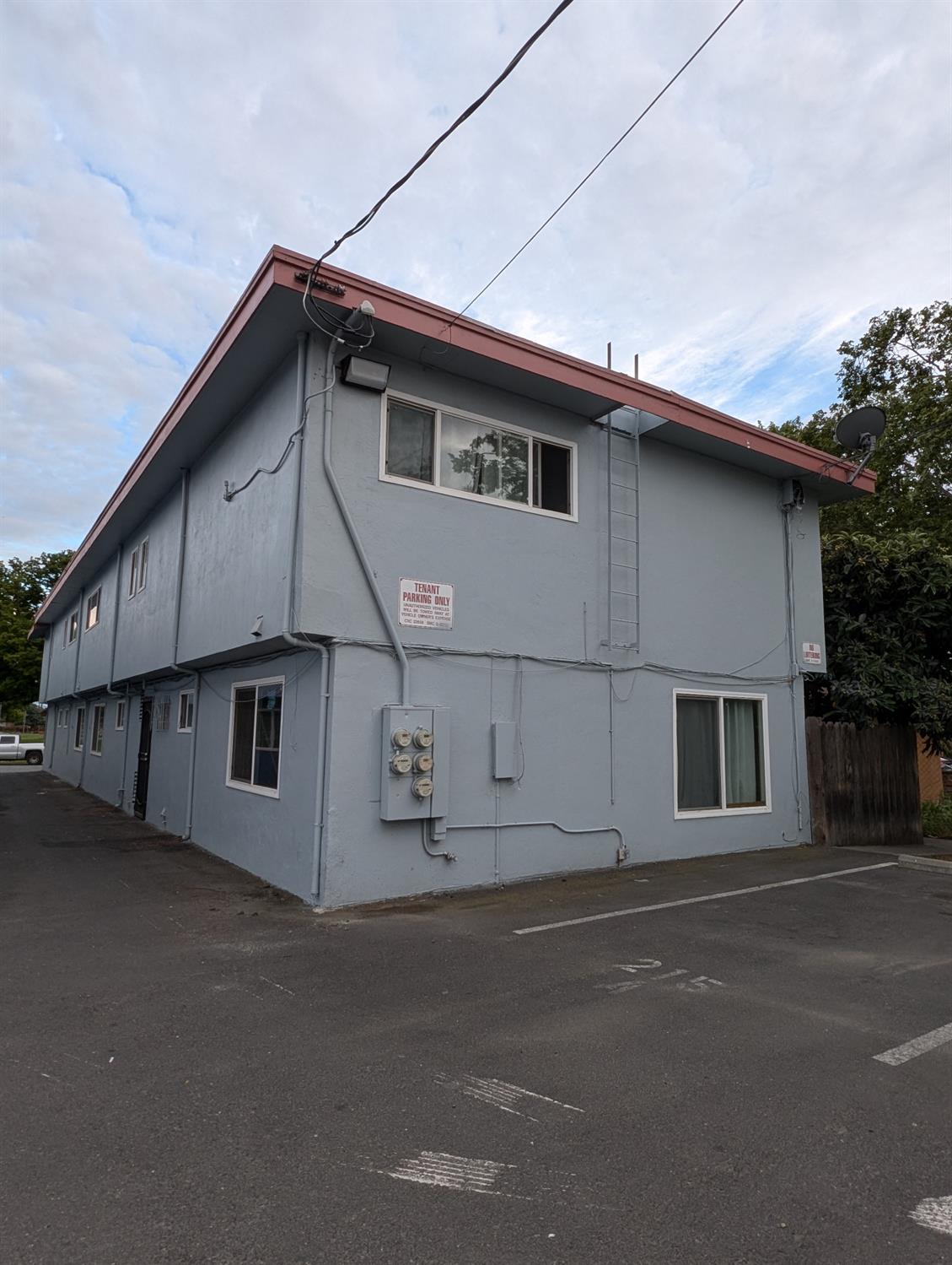 215 Coventry Drive