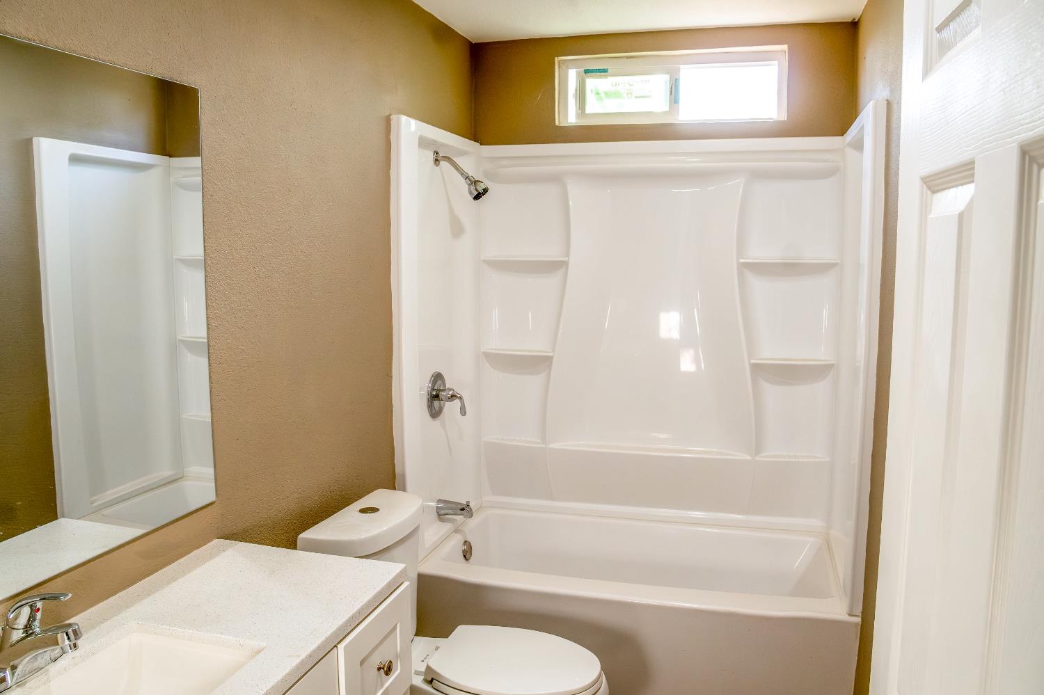 1415 Avondale Avenue