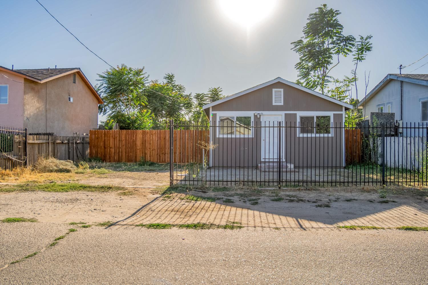1415 Avondale Avenue