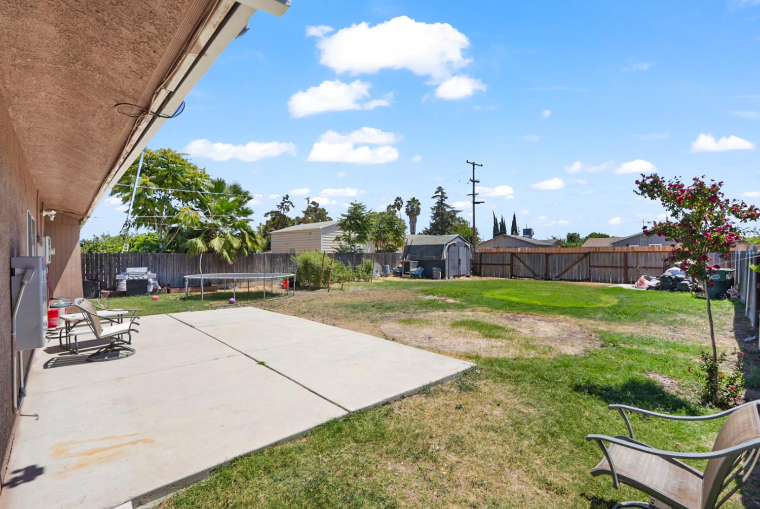 2129 Hudson Avenue