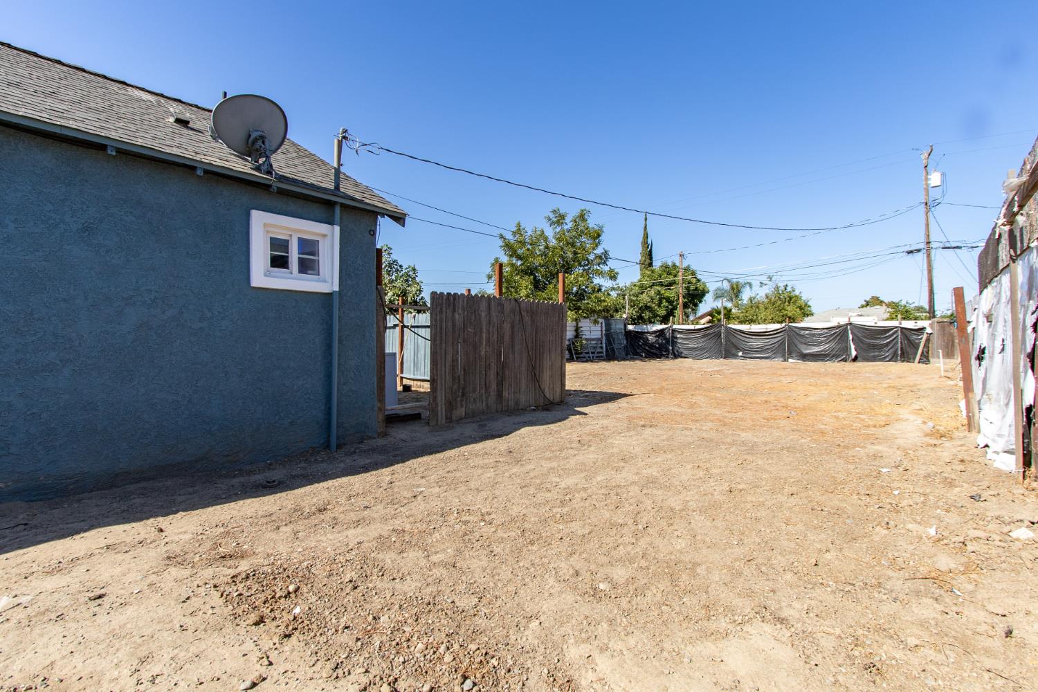 1229 Main Street