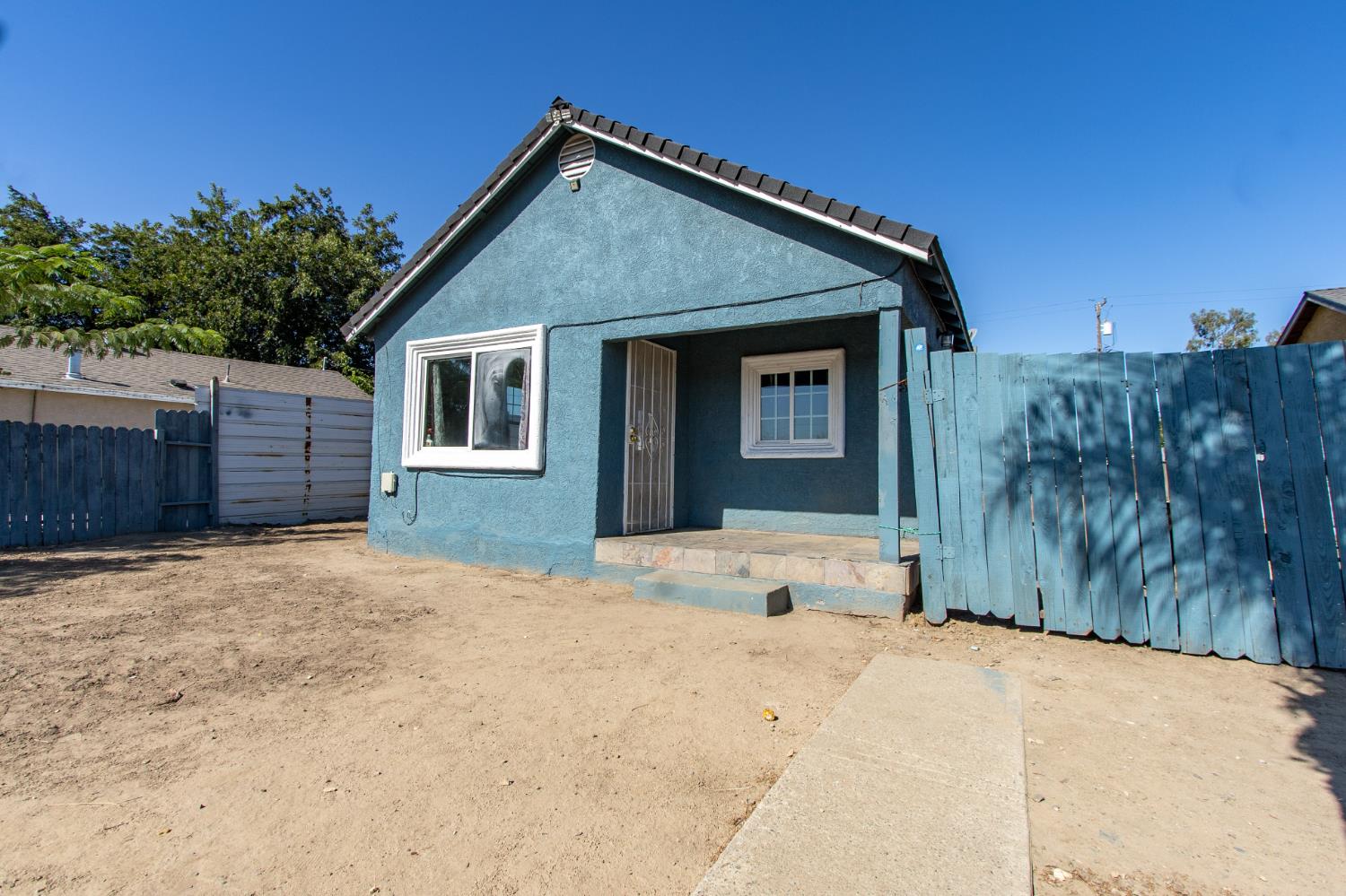 1229 Main Street
