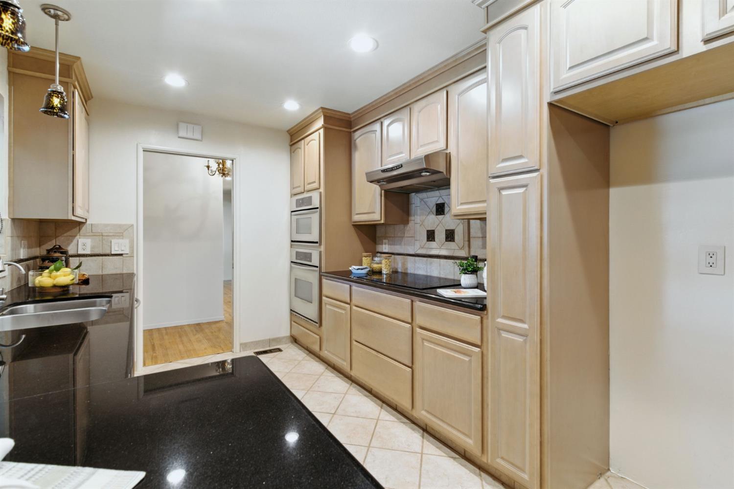 2039 W Benjamin Holt Drive