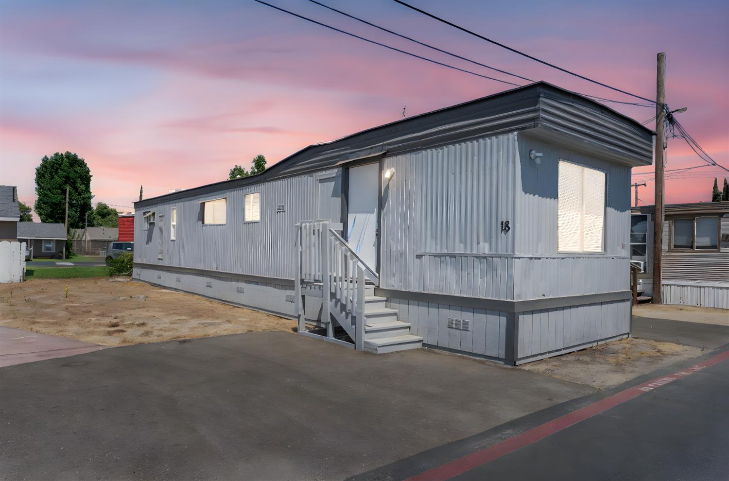 2355 Atwater Blvd 18