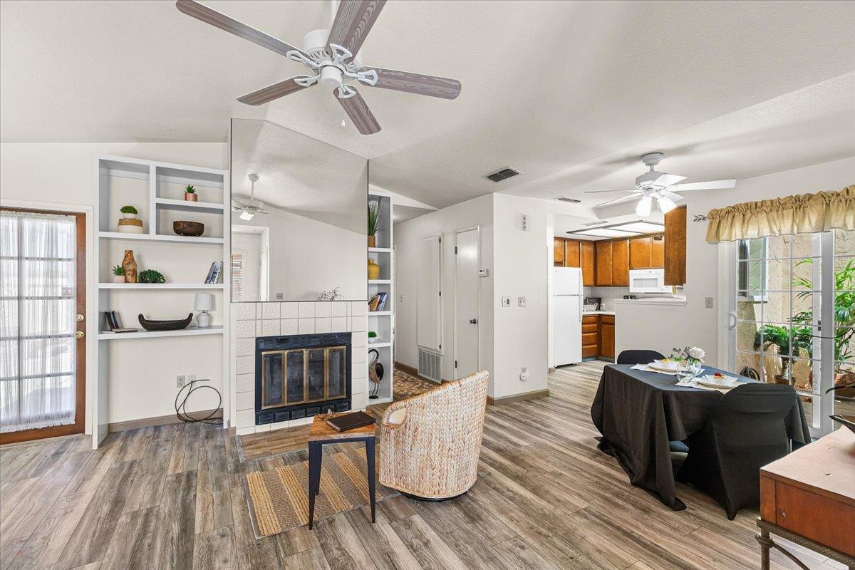 1321 Trinity Way
