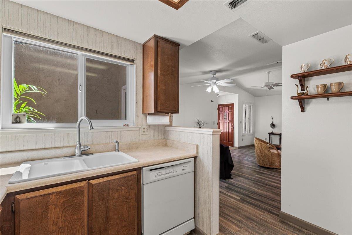 1321 Trinity Way