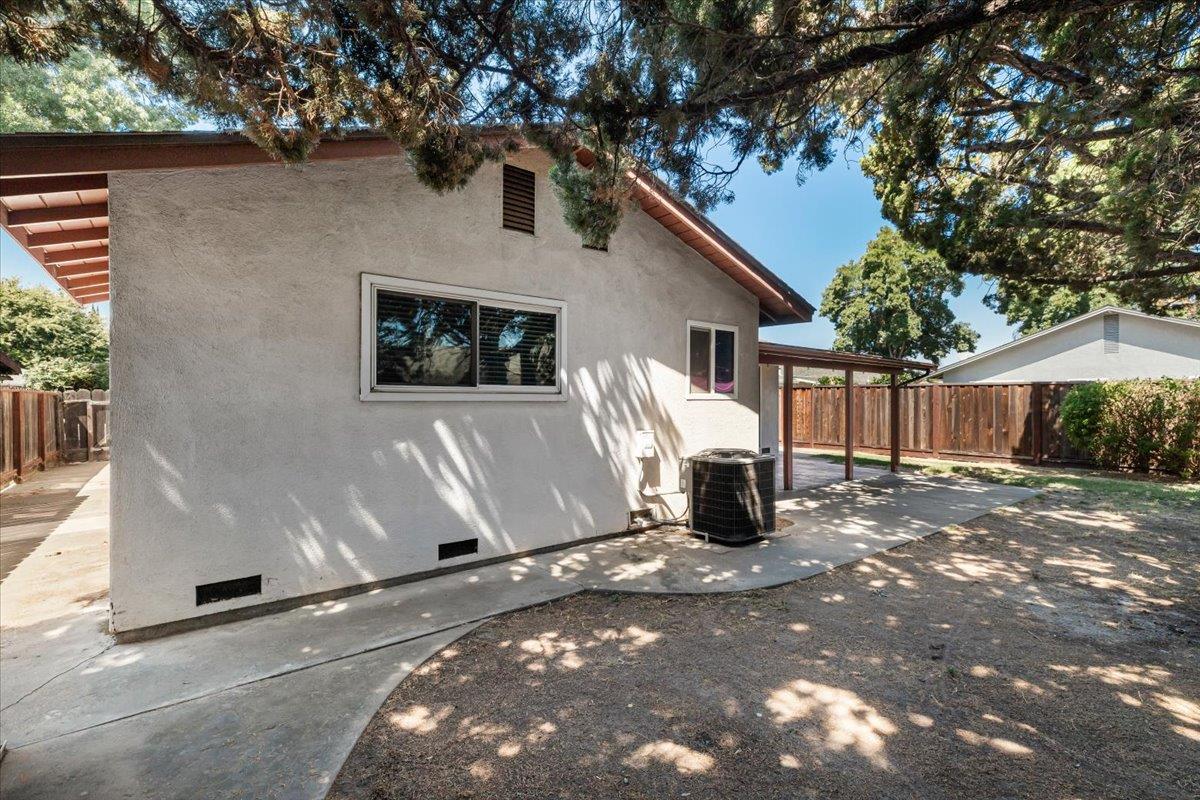 1312 Ginnywood Court