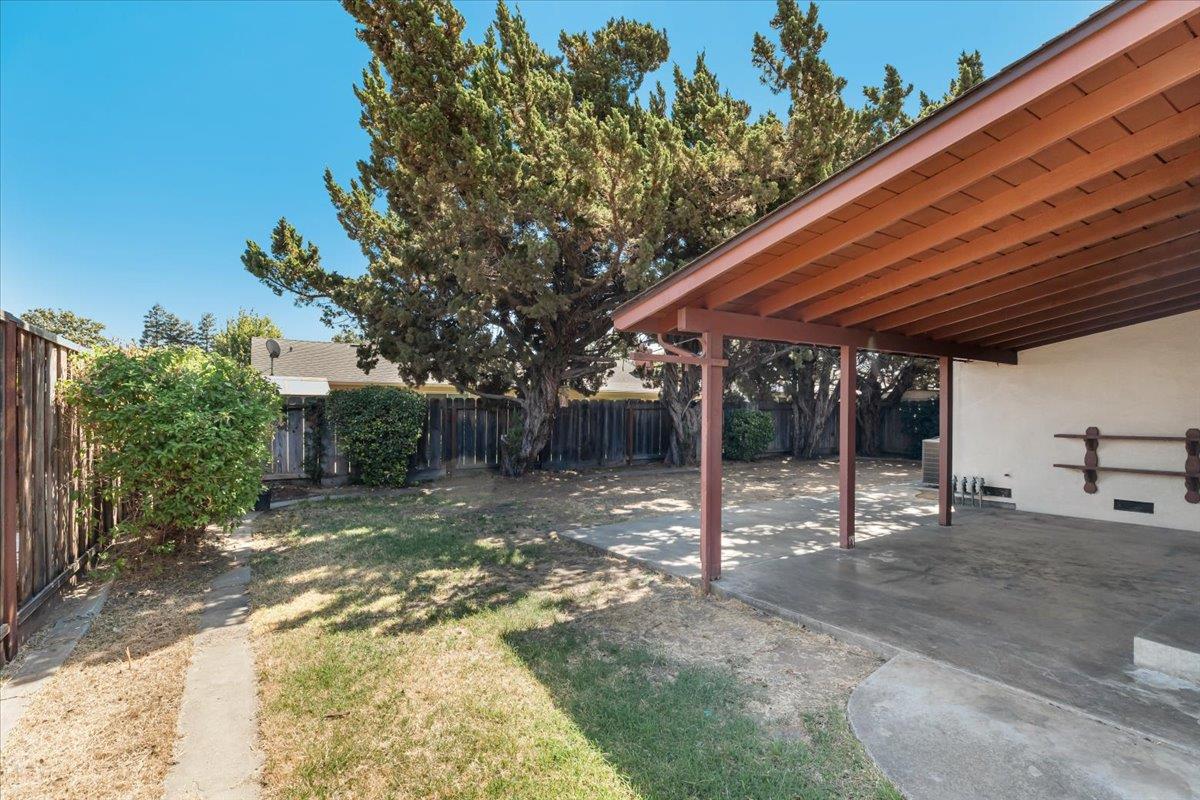 1312 Ginnywood Court