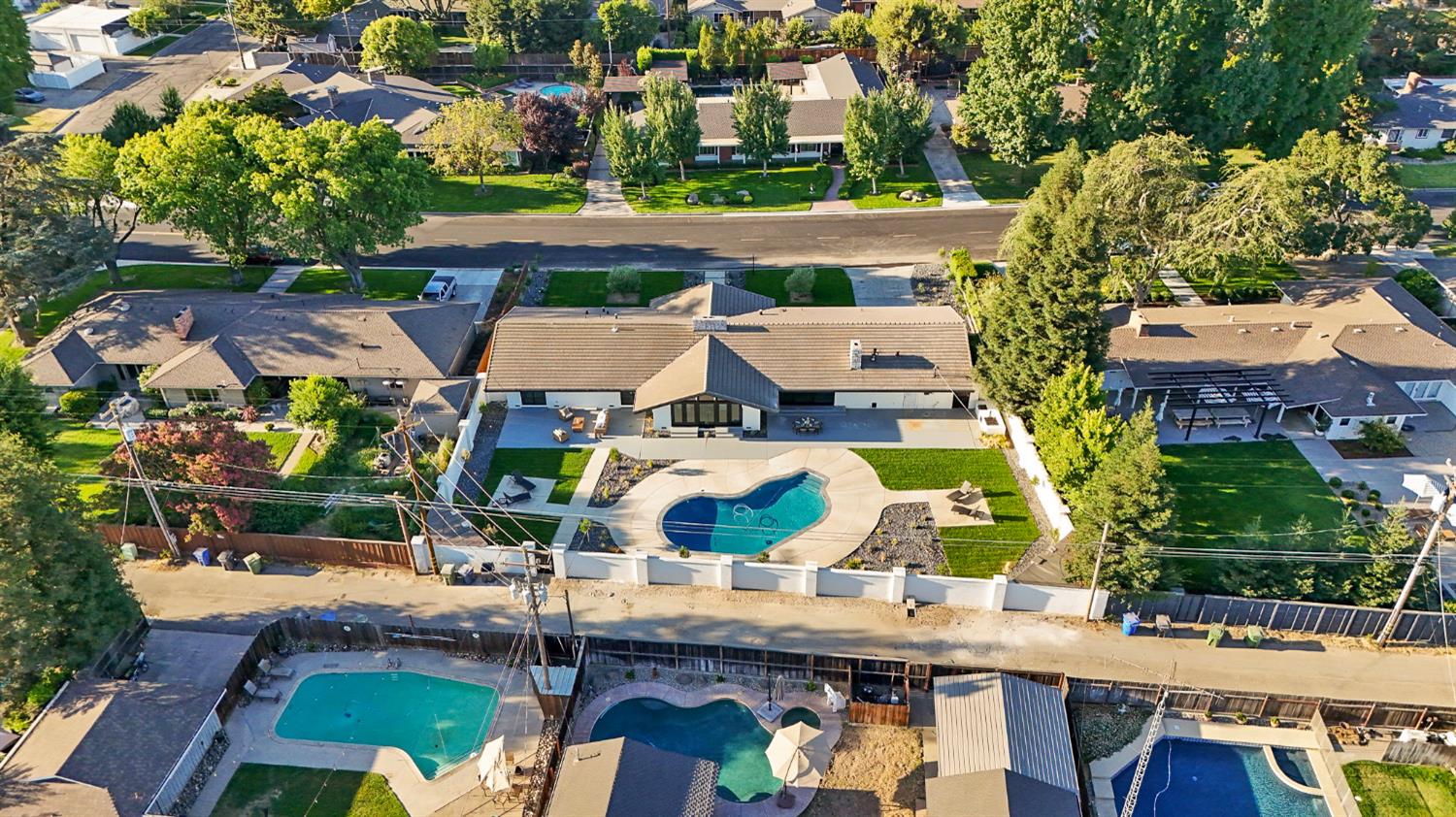 2125 El Capitan Drive