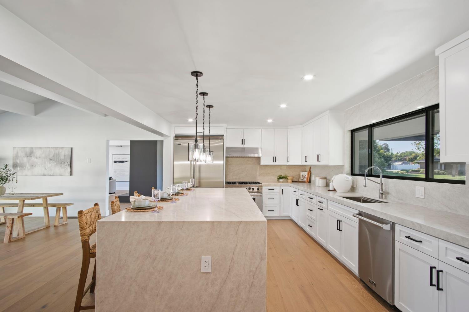 2125 El Capitan Drive