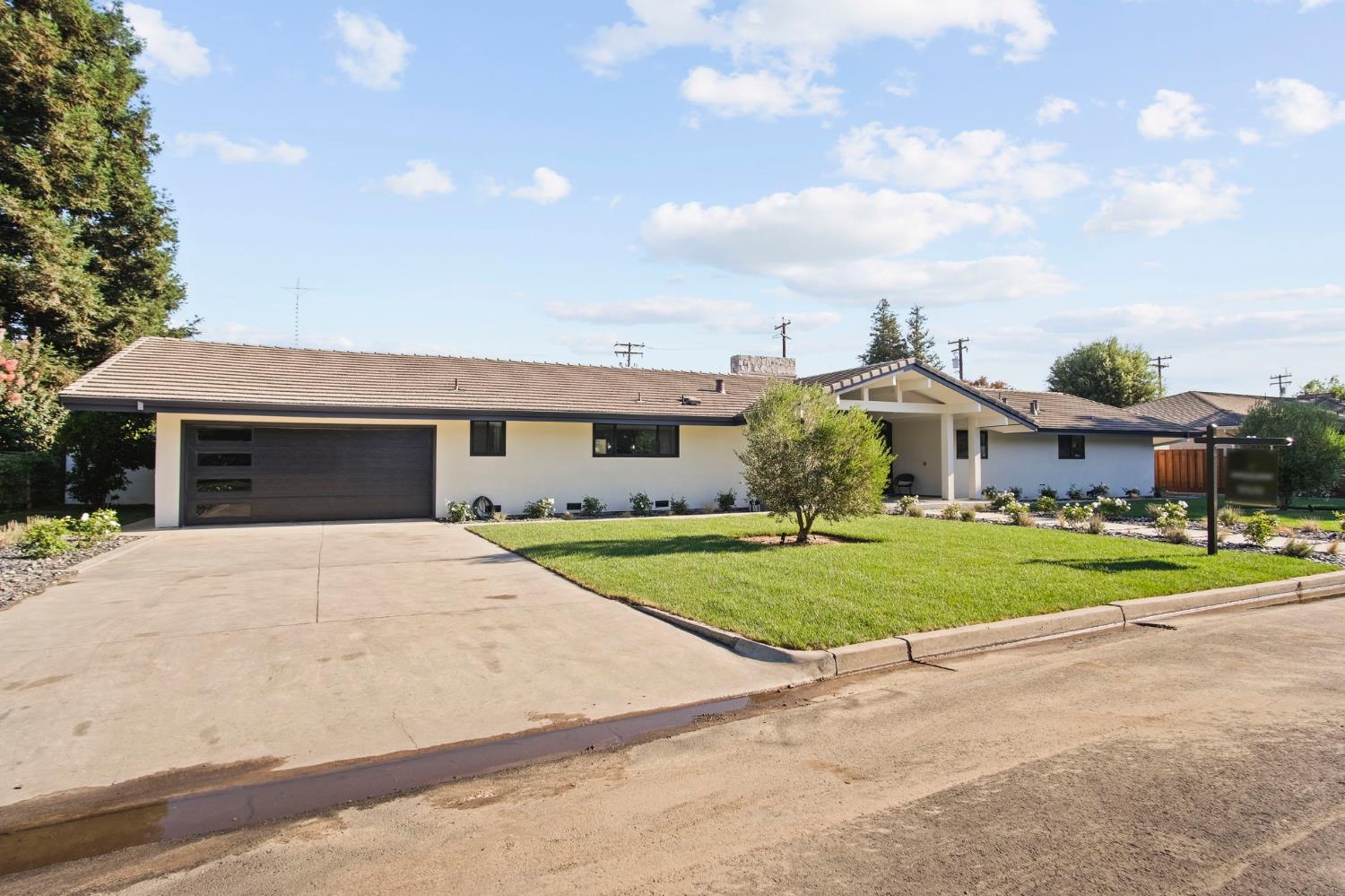 2125 El Capitan Drive