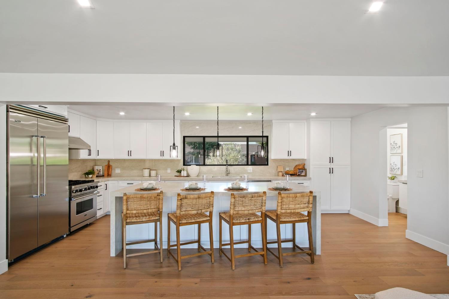 2125 El Capitan Drive