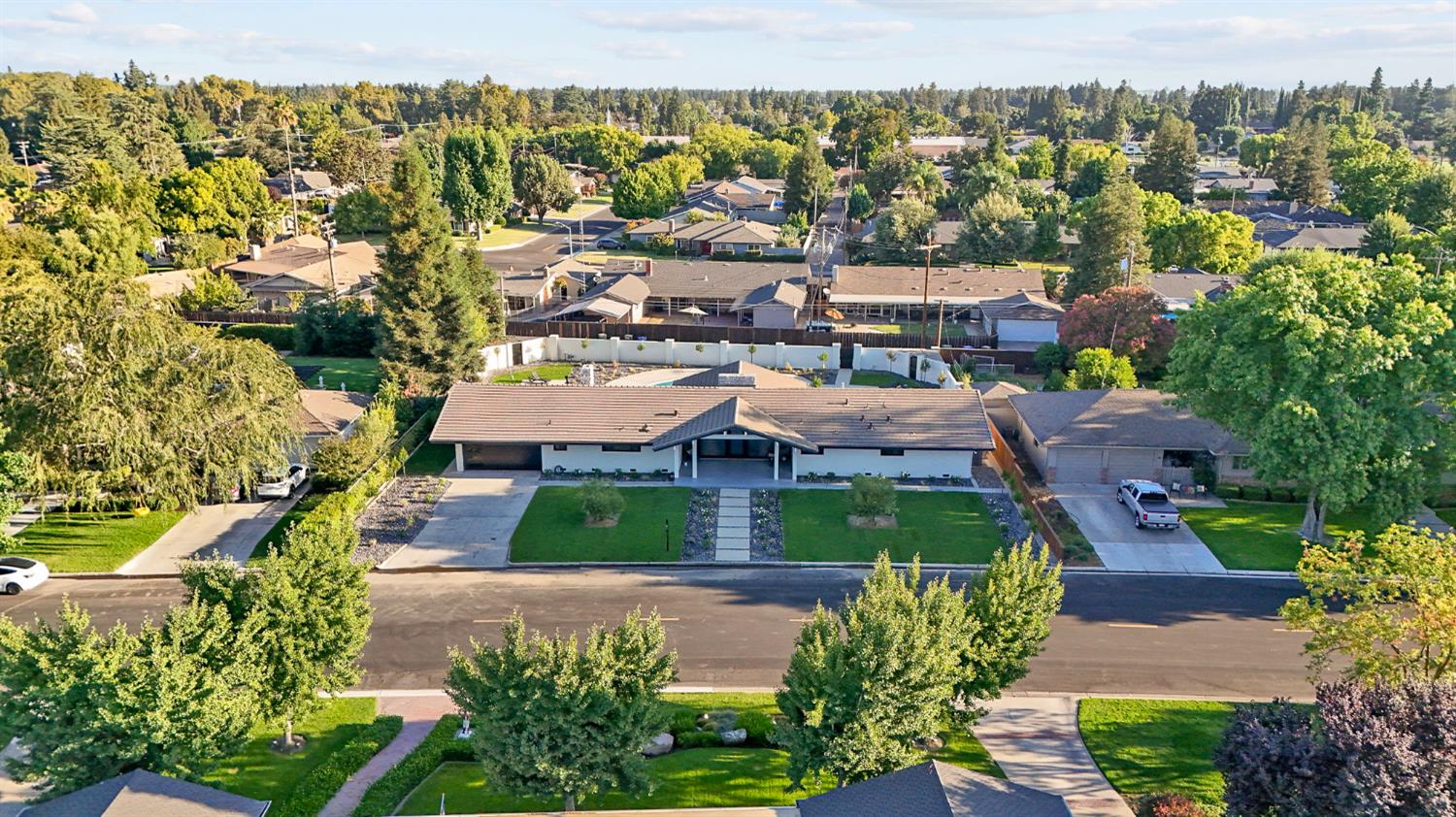 2125 El Capitan Drive