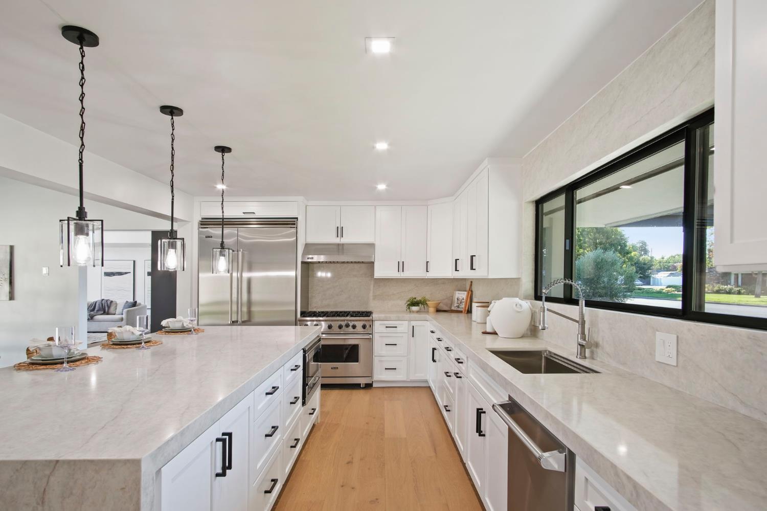2125 El Capitan Drive