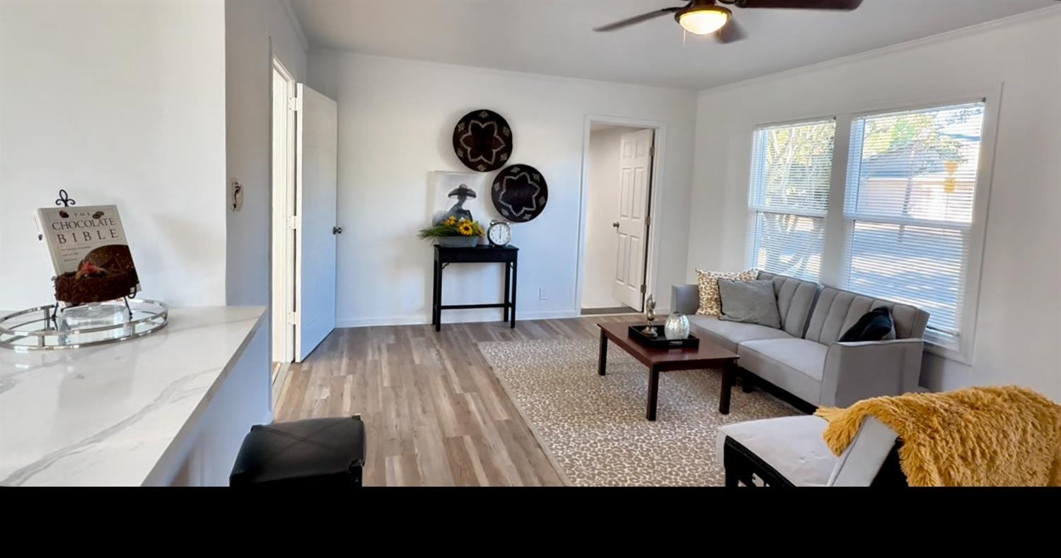 2207 N Sutter Street